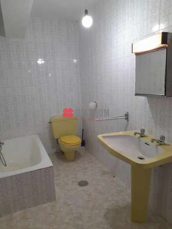 Bathroom of Flat for sale in Ordes  with Terrace and Storage room
