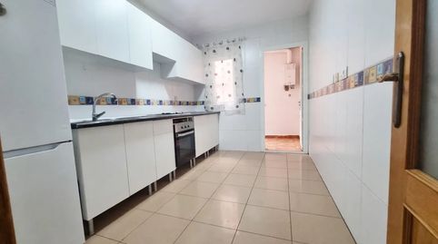 Foto 3 de Piso en venta en Calle Pórtugos, Roquetas Pueblo, Roquetas de Mar