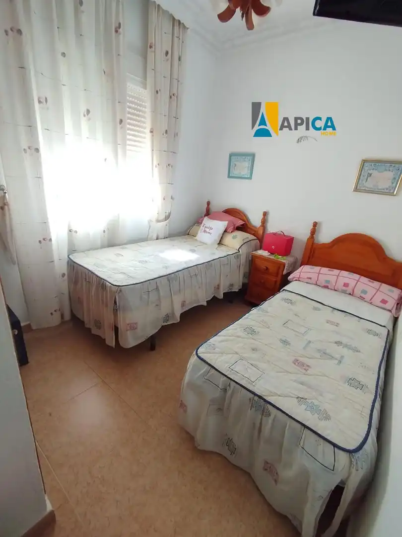 Dormitori de Casa o xalet en venda en Barbate amb Terrassa i Moblat