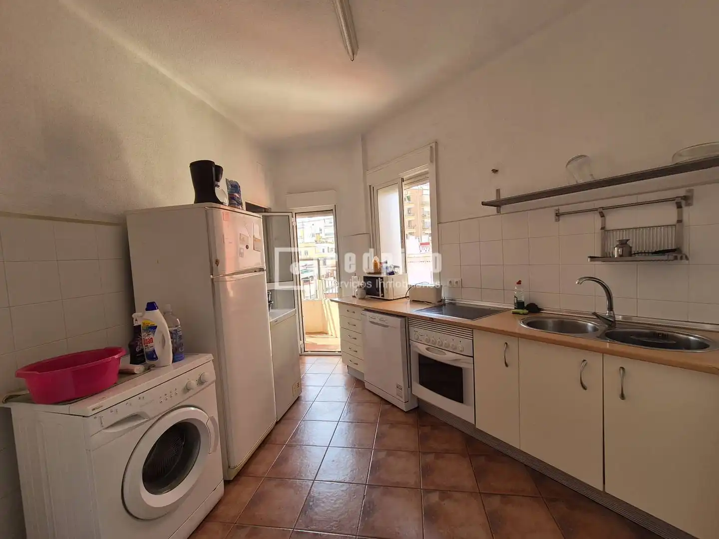 Küche von Wohnung zum Verkauf in Sevilla mit Klimaanlage, Terrasse und Möbliert