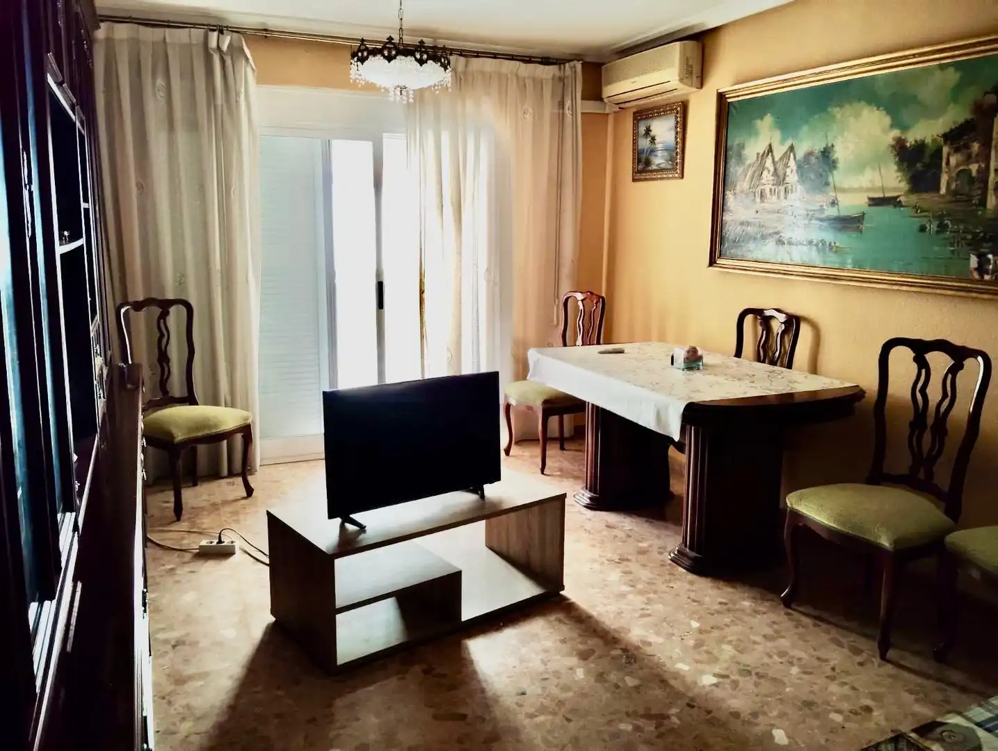 Sala de estar de Piso en venta en Benetússer con Aire acondicionado, Amueblado y Balcón