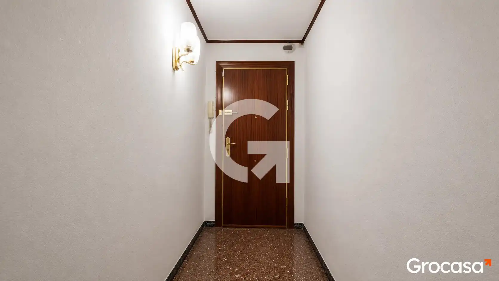 Flat for sale in L'Hospitalet de Llobregat  with Air Conditioner and Balcony