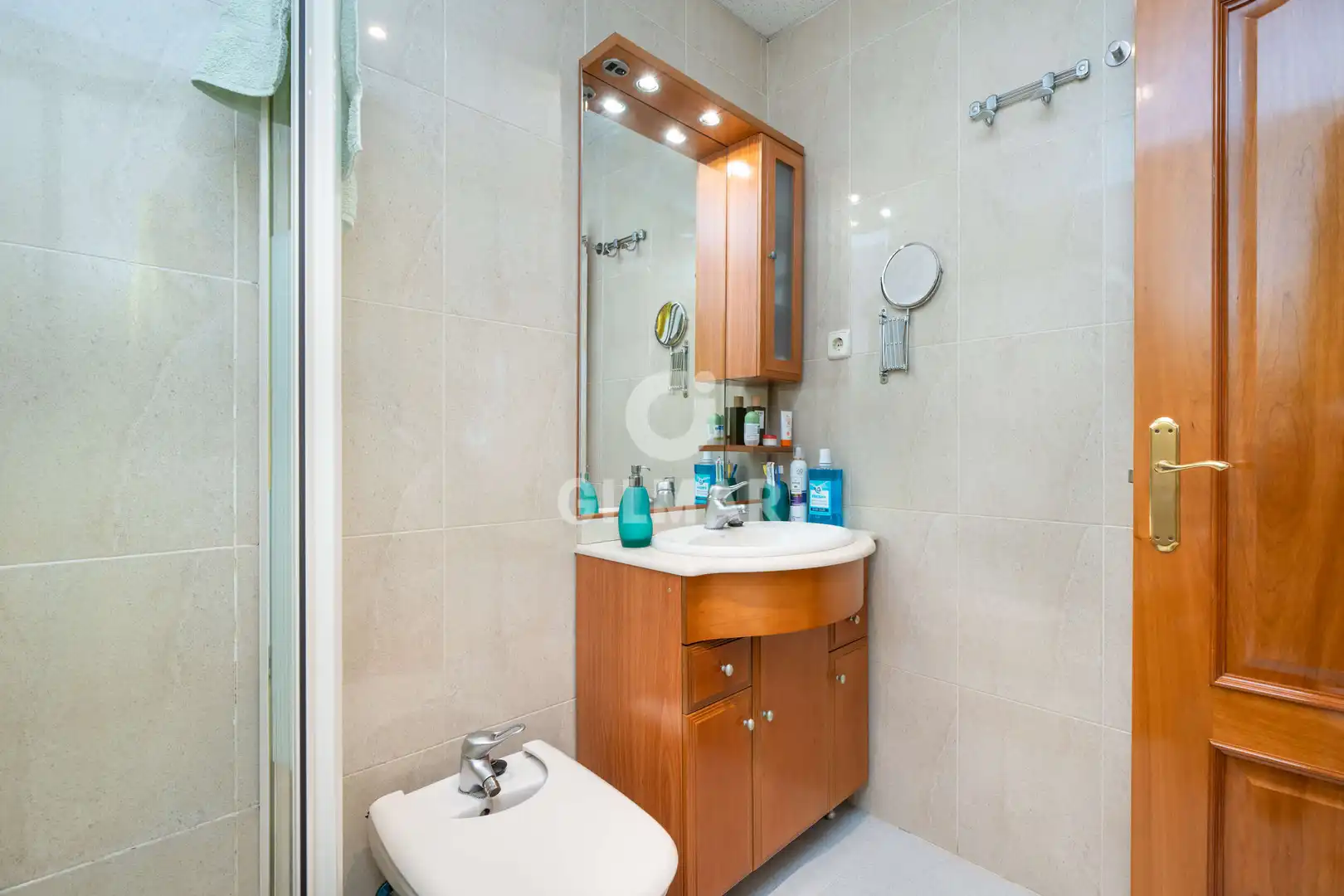 Baño de Casa adosada en venta en Madrid con Calefacción, Jardín privado y Amueblado