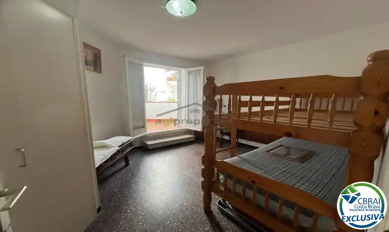 Dormitori de Pis en venda en Cadaqués amb Moblat, Forn i Microones