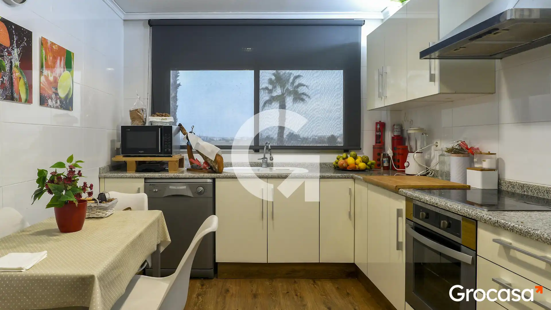 Cuina de Casa adosada en venda en Sagunto / Sagunt amb Aire condicionat, Terrassa i Traster