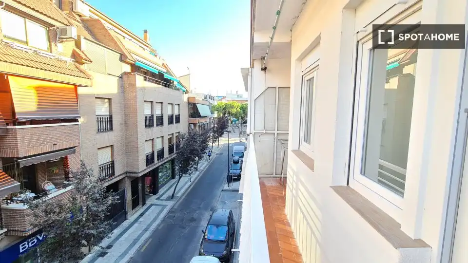 Vista exterior de Pis de lloguer en Getafe amb Aire condicionat, Calefacció i Moblat