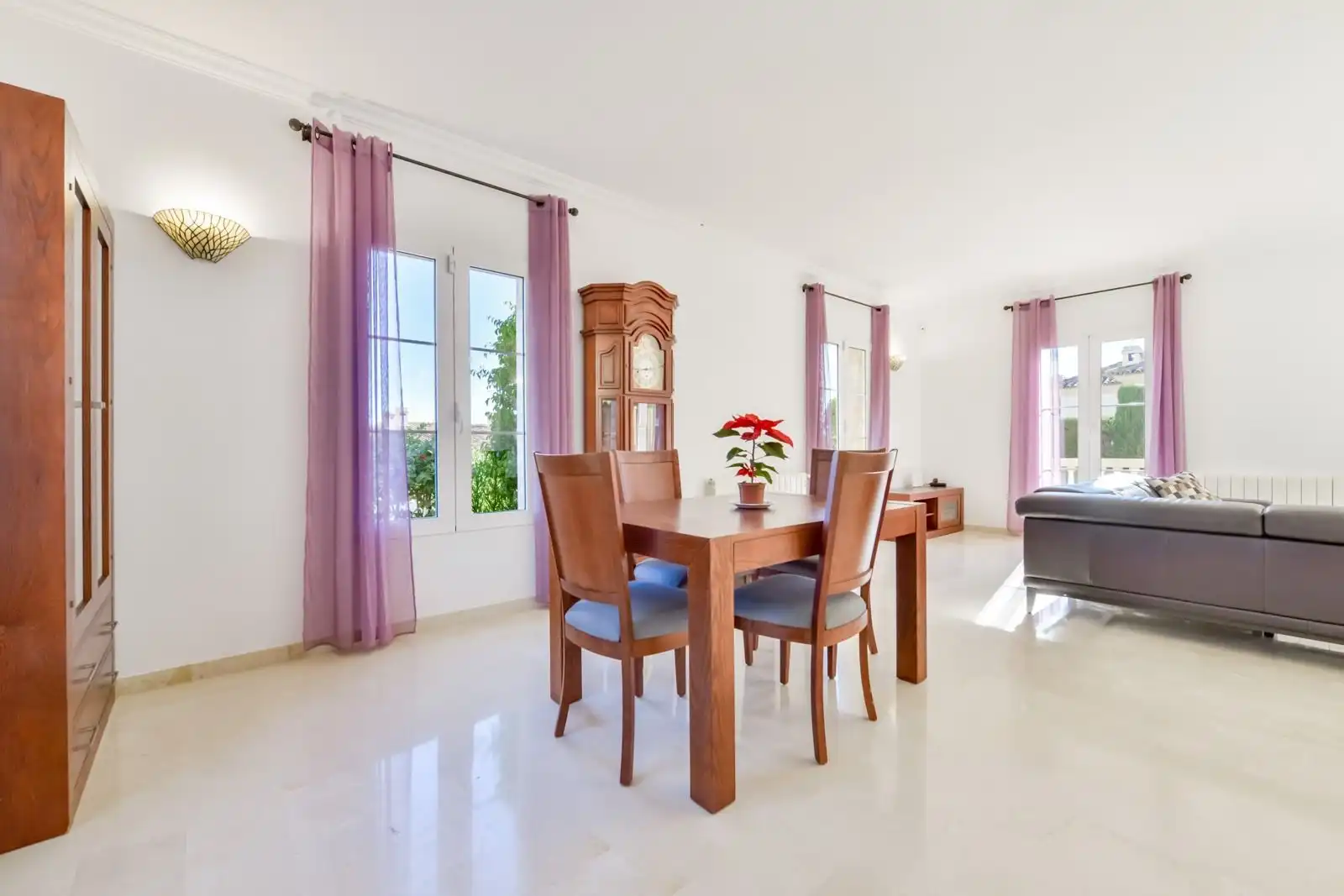 Villa mit Pool zum Verkauf in Golf Bahía, imagen 10