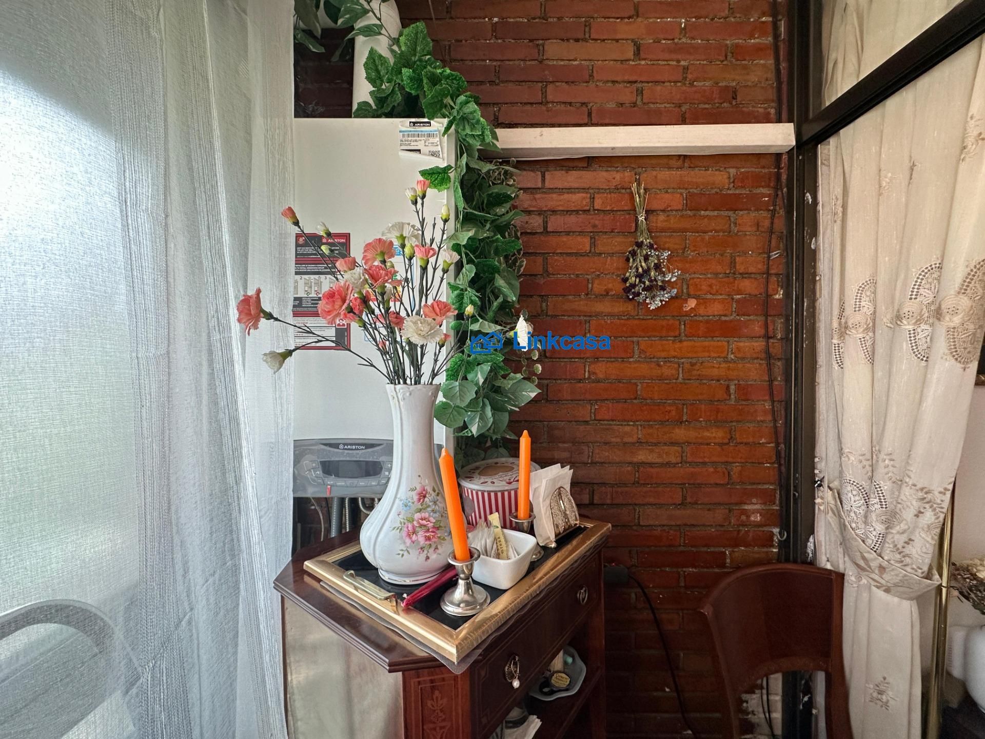 Dining room of Flat for sale in  Madrid Capital  with Heating