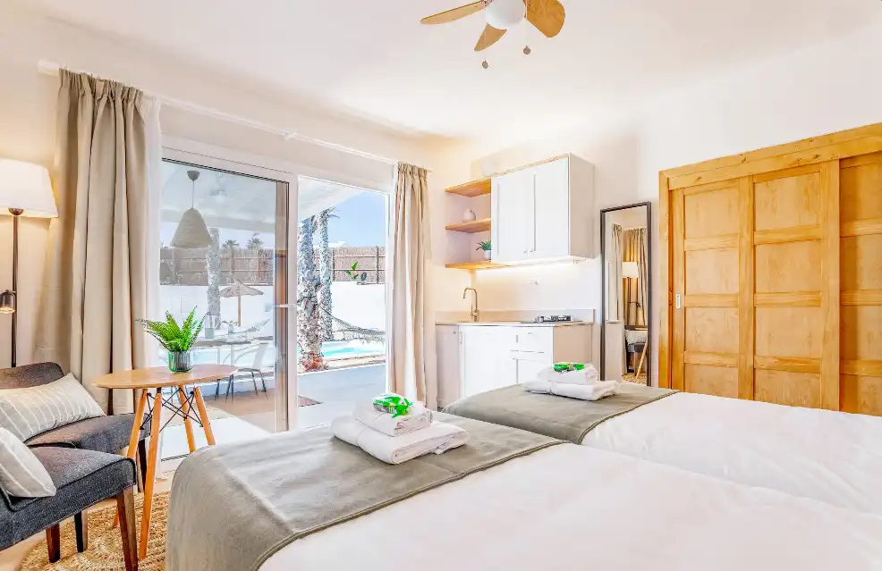 Habitación de Casa o chalet en venta en Haría con Jardín privado y Piscina
