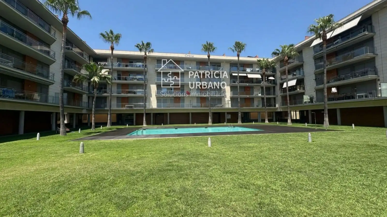 Parkplatz von Wohnungen zum Verkauf in Cambrils mit Klimaanlage, Heizung und Terrasse