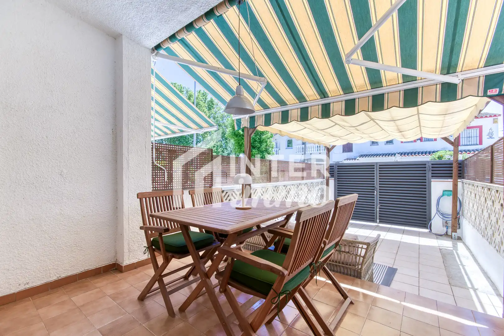 Terrace of Houses for sale in Garrigàs, Girona