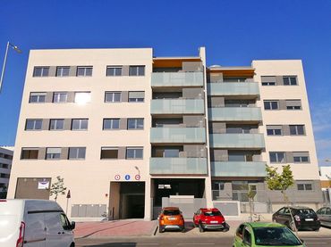 Local comercial en alquiler en Calle del Valle del Jarama 33