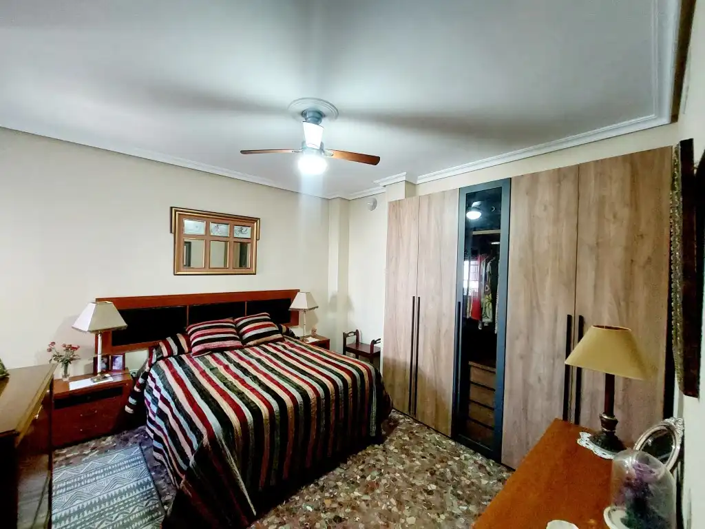 Dormitori de Casa o xalet en venda en Las Vaguadas