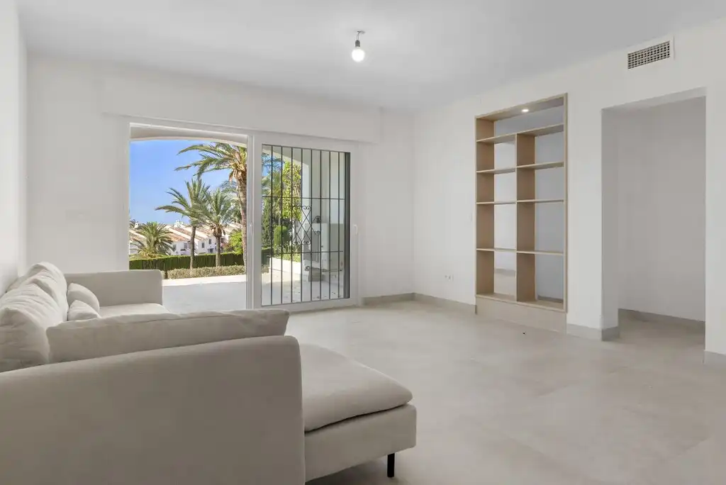 Appartement compact avec piscine à vendre à Nueva Andalucía, imagen 10