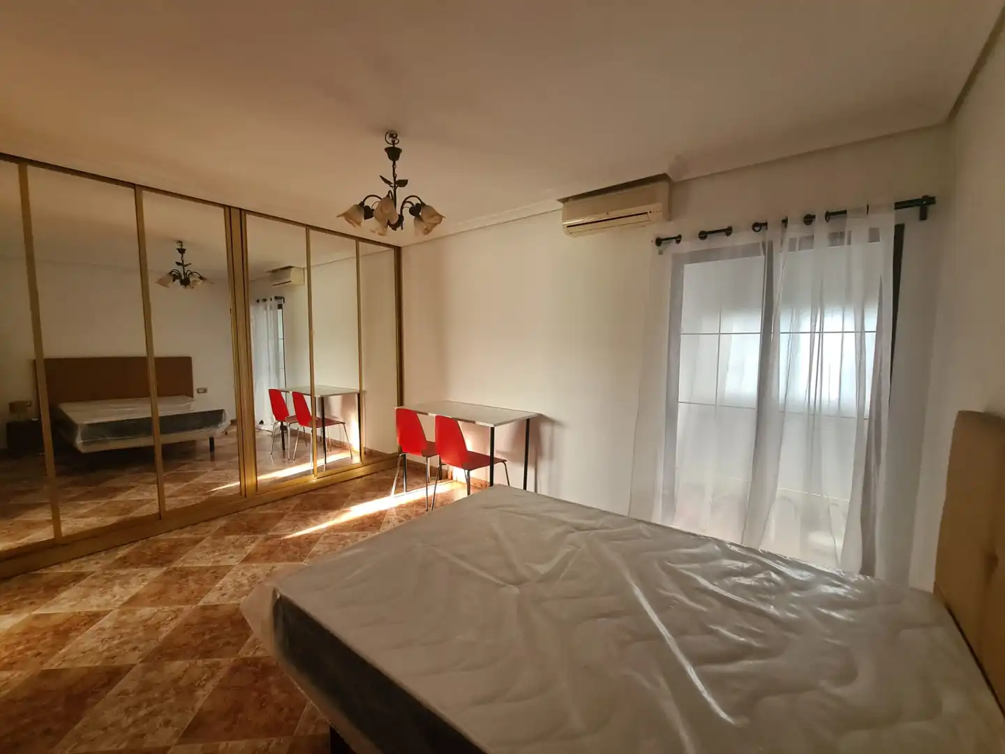 Habitación de Piso de alquiler en Córdoba con Aire acondicionado, Calefacción y Amueblado