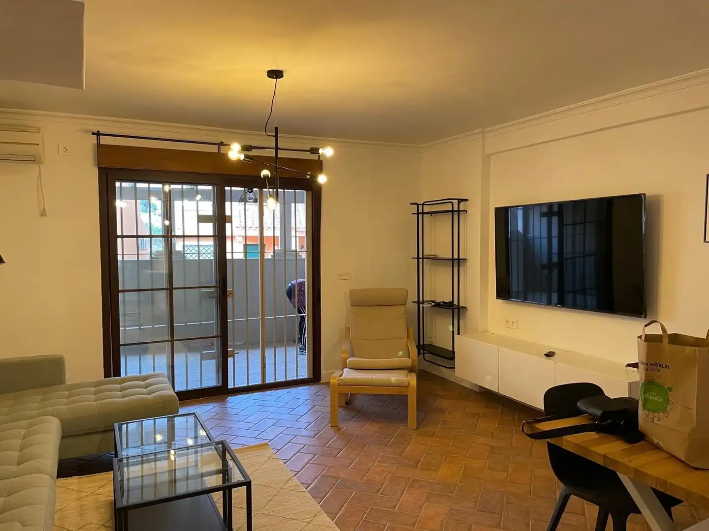 Sala de estar de Casa o chalet de alquiler en Algeciras con Aire acondicionado