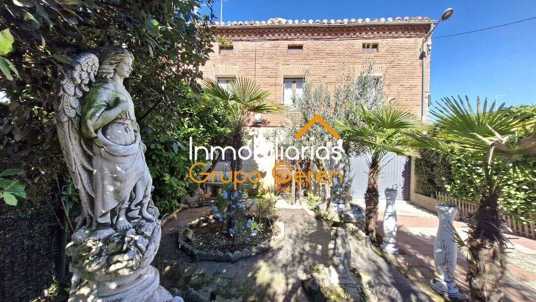 Jardí de Casa o xalet en venda en Santo Domingo de la Calzada amb Calefacció, Jardí privat i Traster