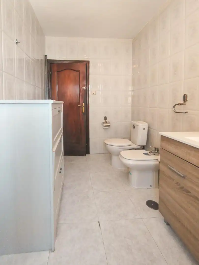 Baño de Piso en venta en Madrid con Calefacción y Parquet