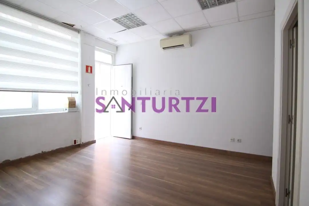 Local commercial à louer à La Txitxarra - Murrieta - Parke Santurtzi, imagen 4