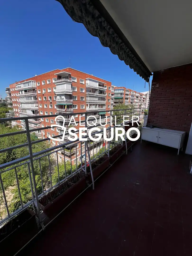 Vista exterior de Pis de lloguer en Madrid amb Aire condicionat, Calefacció i Terrassa