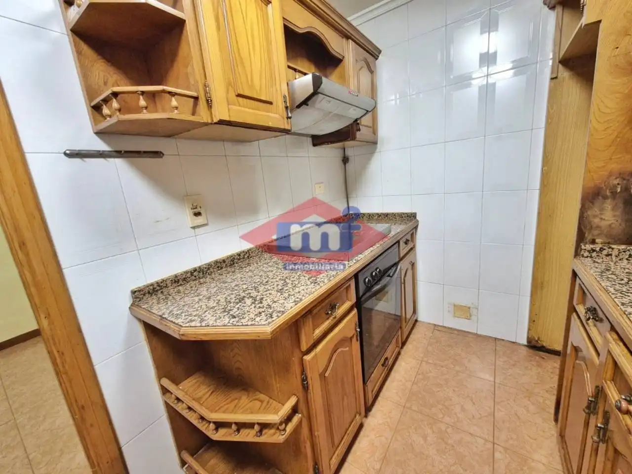 Cuina de Pis en venda en Vigo  amb Calefacció, Traster i Balcó