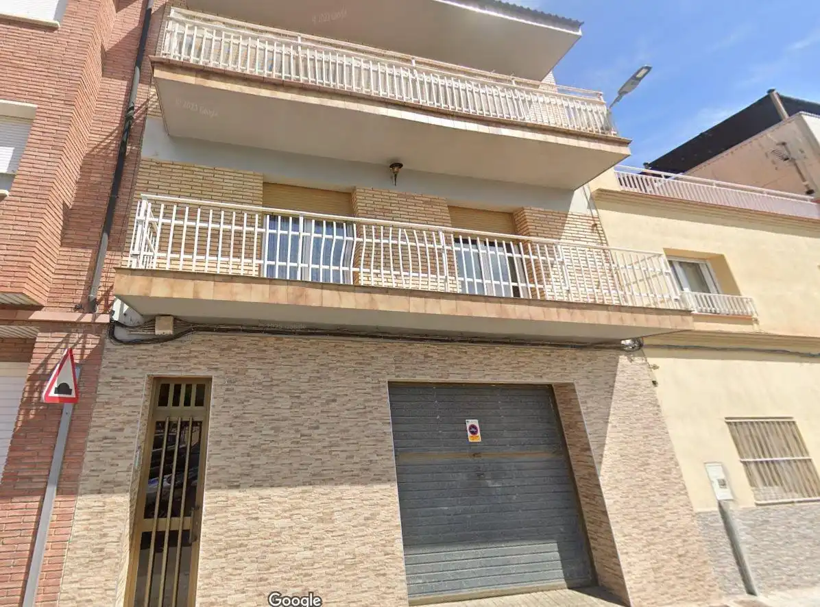 Piso en venta en SANT JORDI 9