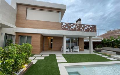 Vista exterior de Casa o xalet de lloguer en  Murcia Capital amb Aire condicionat, Calefacció i Jardí privat