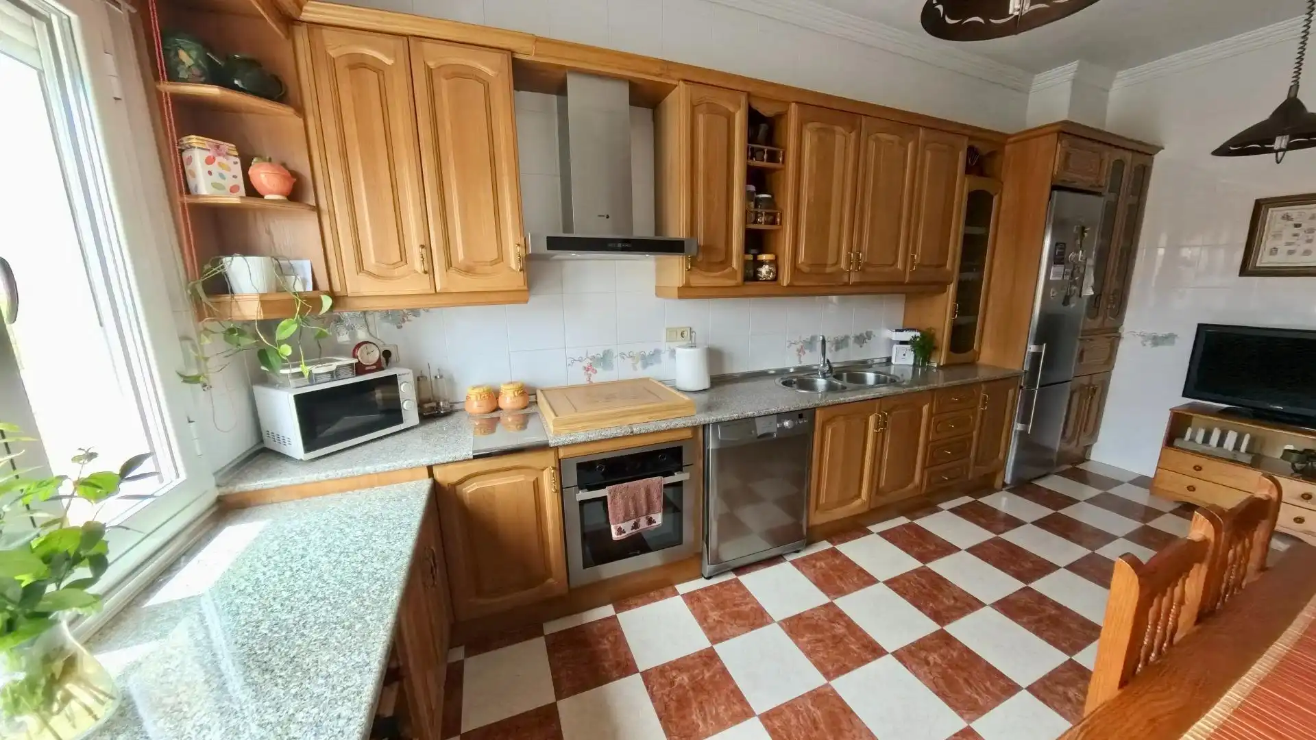 Casa adosada en venta en Calle GRANADA CAMP, Cortes de Baza