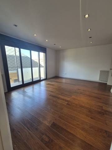 Piso en Venta en Ronda de Francesc Camprodon en Nord