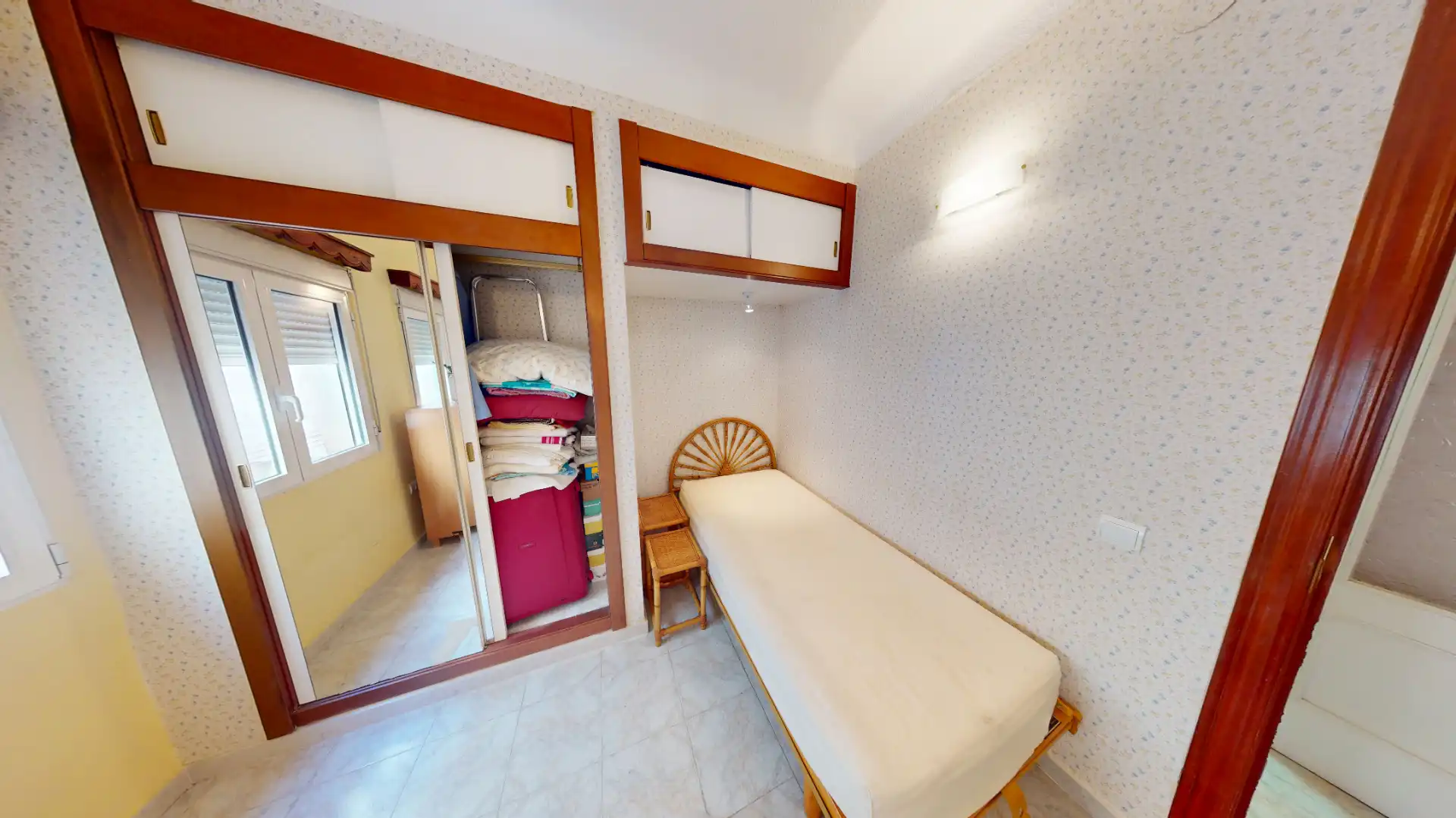 Habitación de Piso en venta en Alicante / Alacant con Aire acondicionado, Amueblado y Horno
