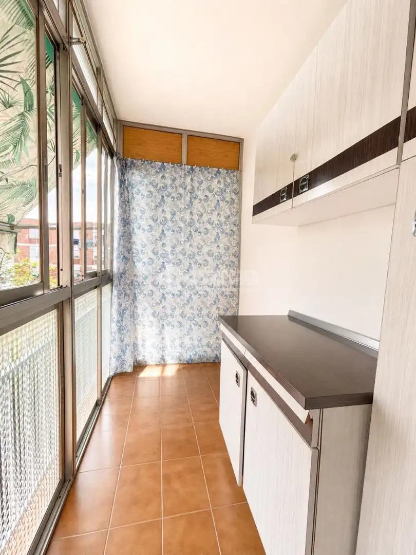 Kitchen of Flat for sale in Madrid  with Air Conditioner, Heating and Balcony