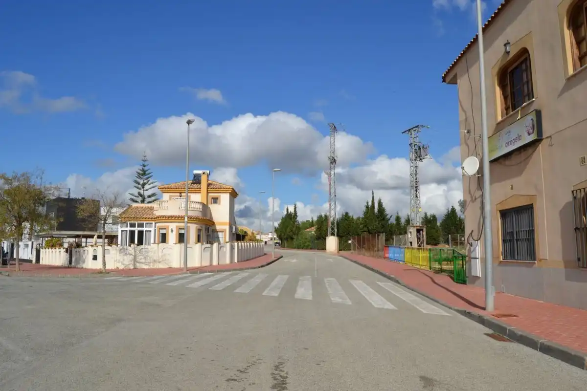 Vista exterior de Local en venta en Murcia