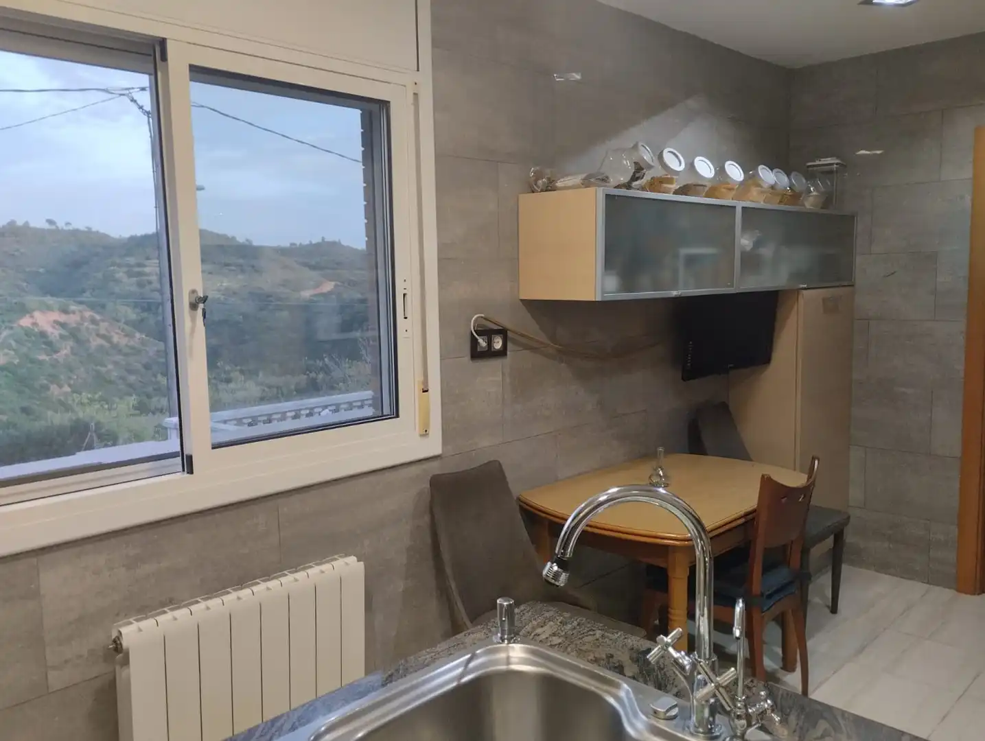 Villa con giardino in vendita a Abrera, imagen 10