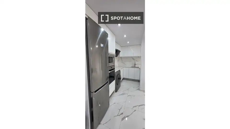 Kitchen of Flat for rent in Valencia  with Air Conditioner, Heating and Furnished