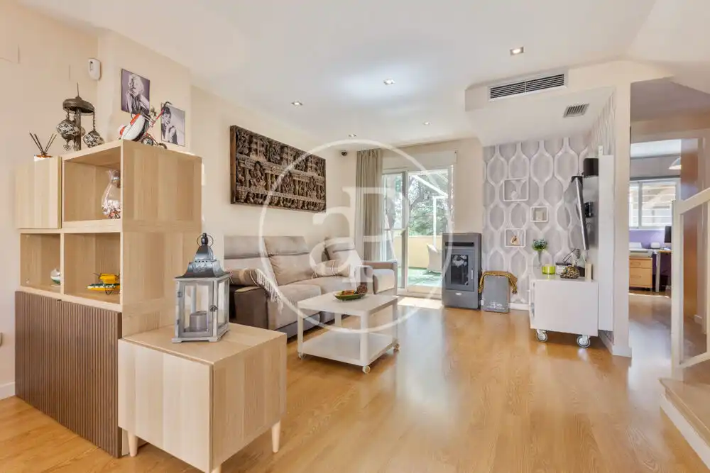 Living room of Houses for sale in Godelleta  with Air Conditioner, Heating and Private garden