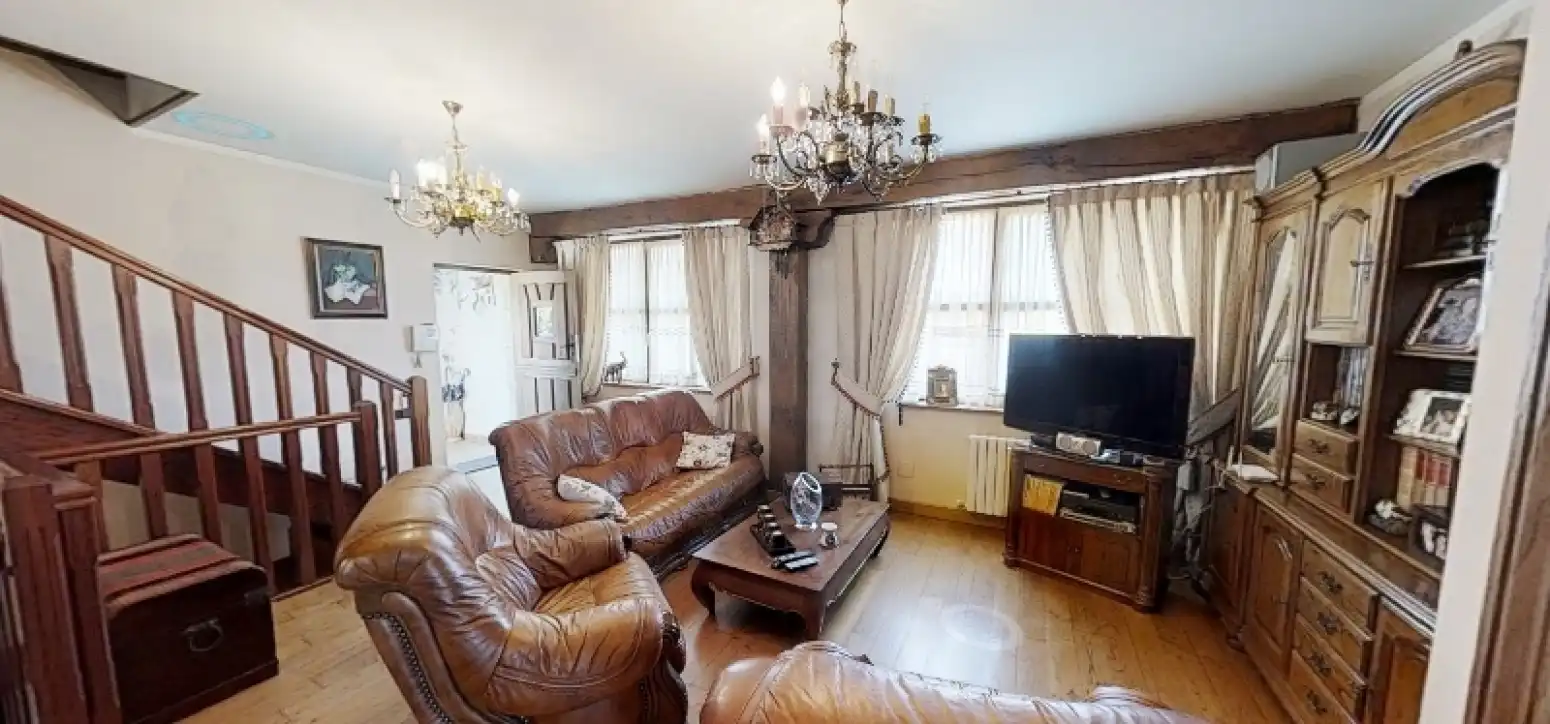 Sala d'estar de Casa o xalet en venda en Cabezón de la Sal amb Calefacció, Jardí privat i Terrassa