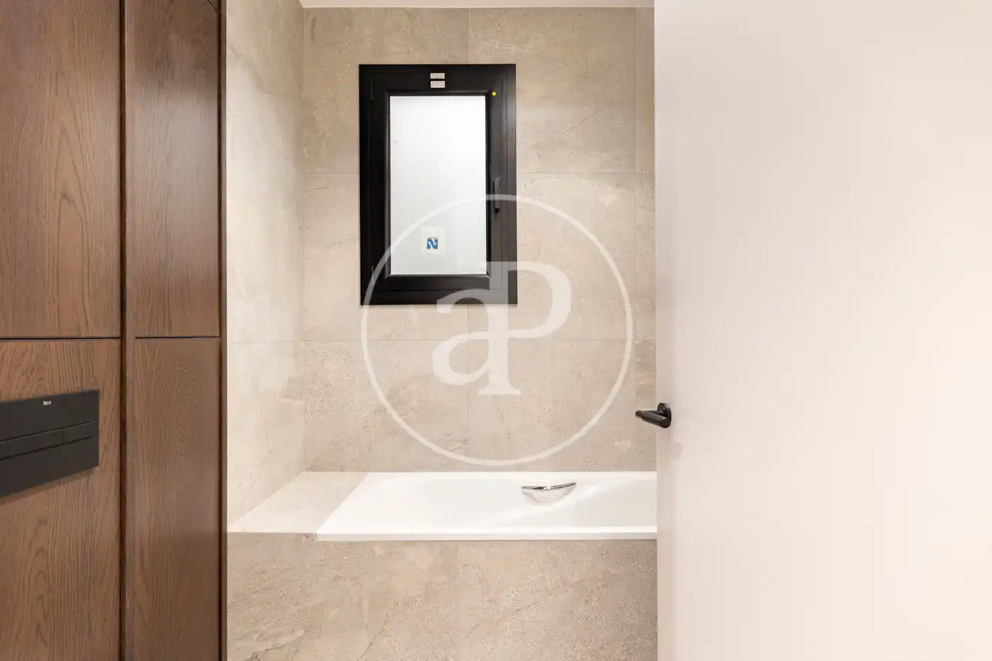 Baño de Piso en venta en Barcelona con Aire acondicionado, Calefacción y Amueblado