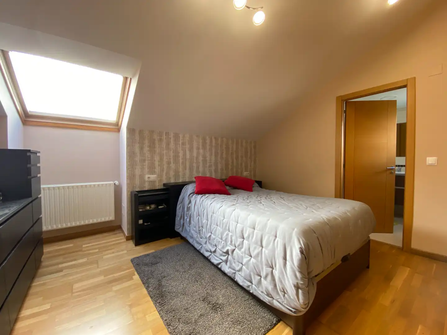 Schlafzimmer von Wohnung zur Miete in Boqueixón mit Terrasse, Abstellraum und Möbliert