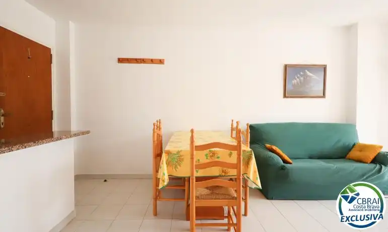 Dining room of Apartments for sale in Llançà  with Air Conditioner, Heating and Terrace