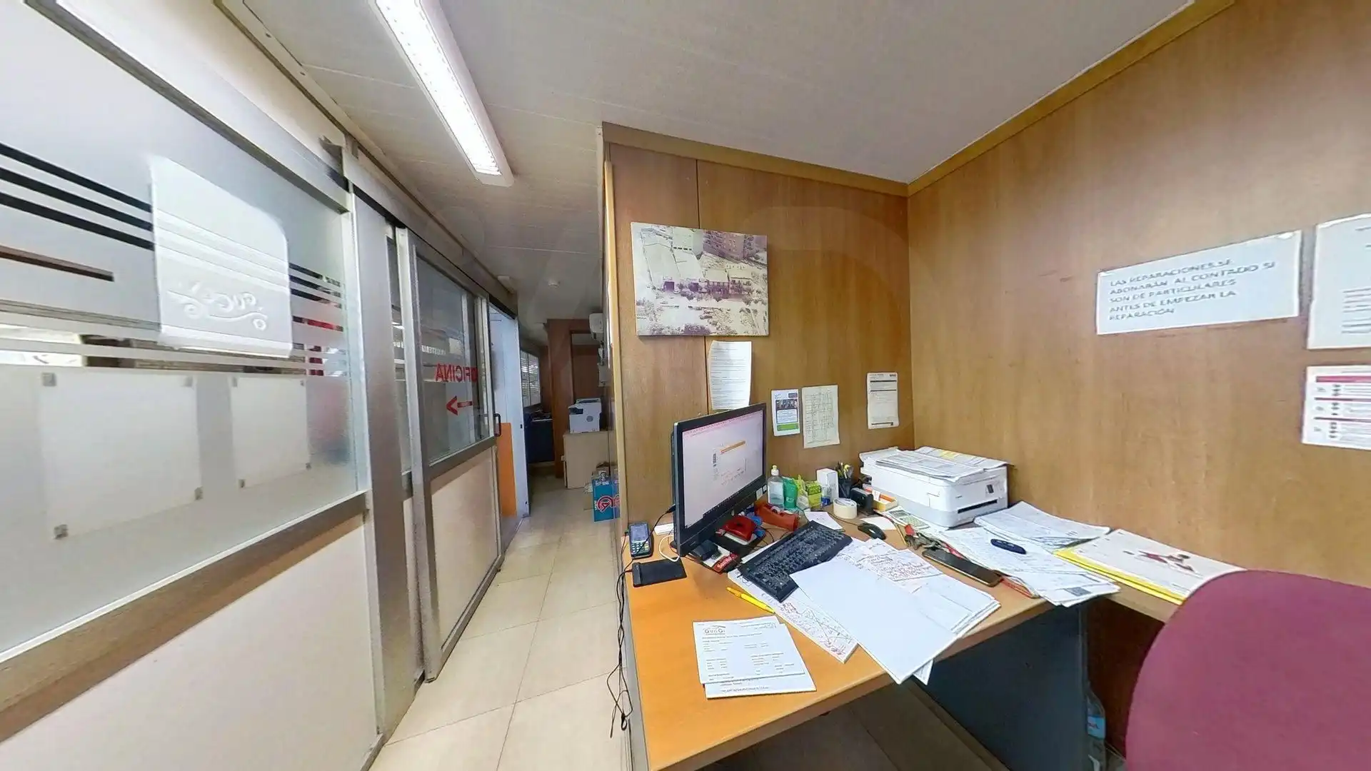 Local comercial en alquiler en Avenida Avinguda de Sant Jordi 18 18, imagen 6