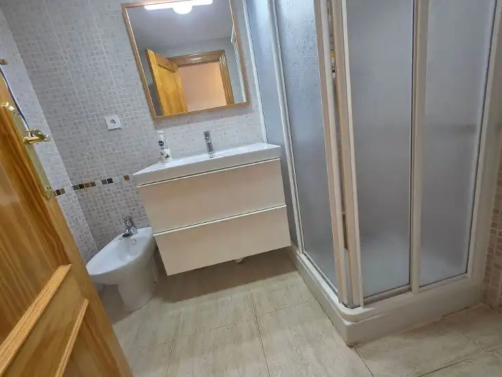 Bathroom of Flat for sale in La Manga del Mar Menor  with Furnished, Balcony and Community pool