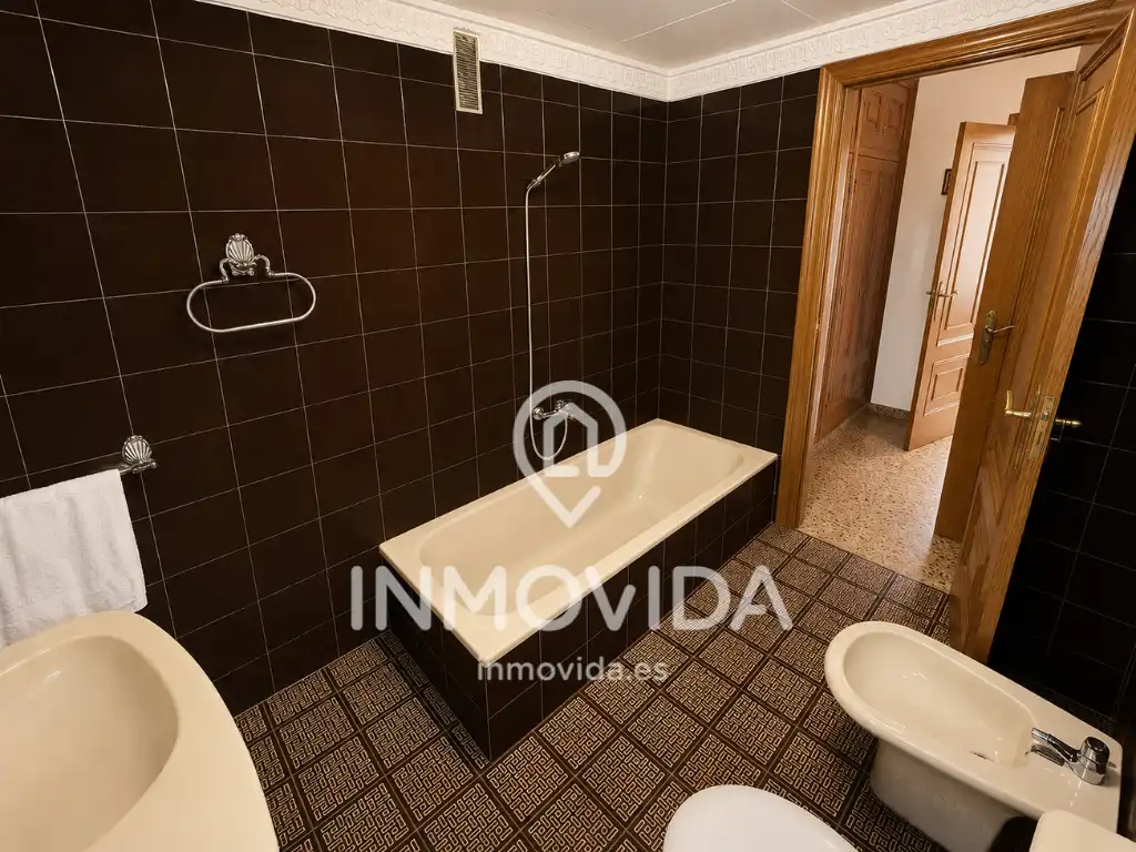 Habitación de Piso en venta en Xàtiva con Trastero, Amueblado y Balcón