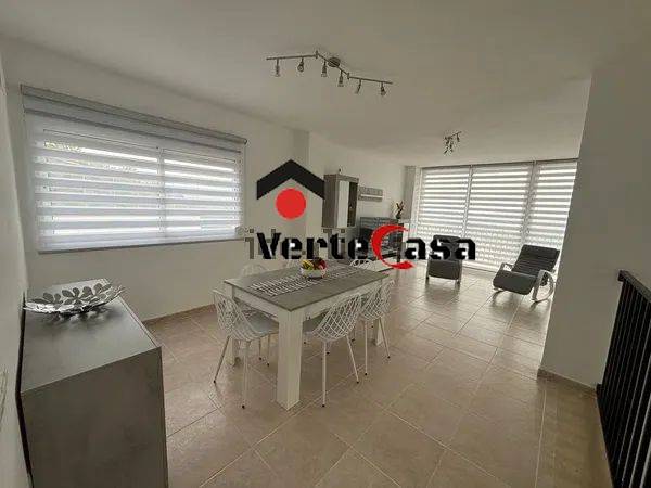 Casa-chalet en Alquiler en Angel Guimera, 49 en Sierra Perenchiza - Cumbres de Calicanto - Sto Domingo