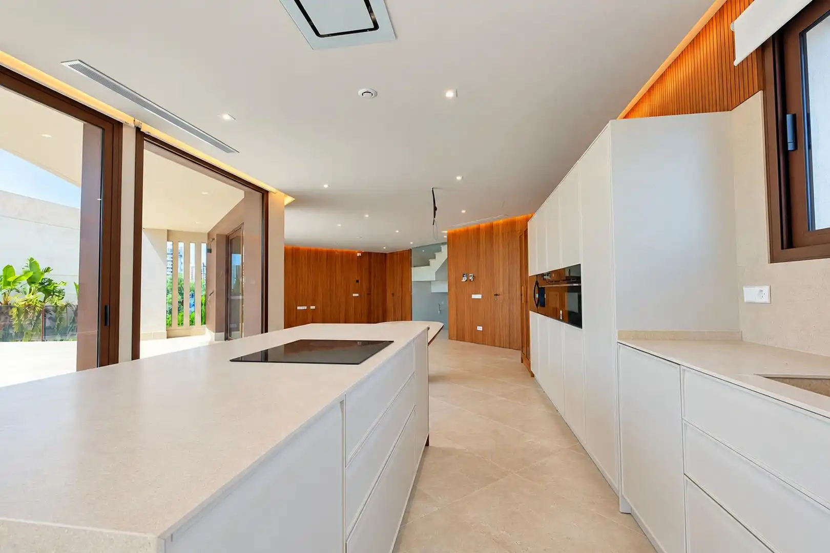 Chalet con piscina en venta en Marisol Park - Ortembach - Los Almendros, imagen 16