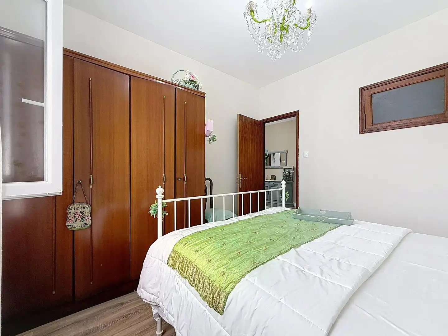 Dormitori de Casa o xalet en venda en Vilanova de Arousa amb Calefacció, Jardí privat i Moblat