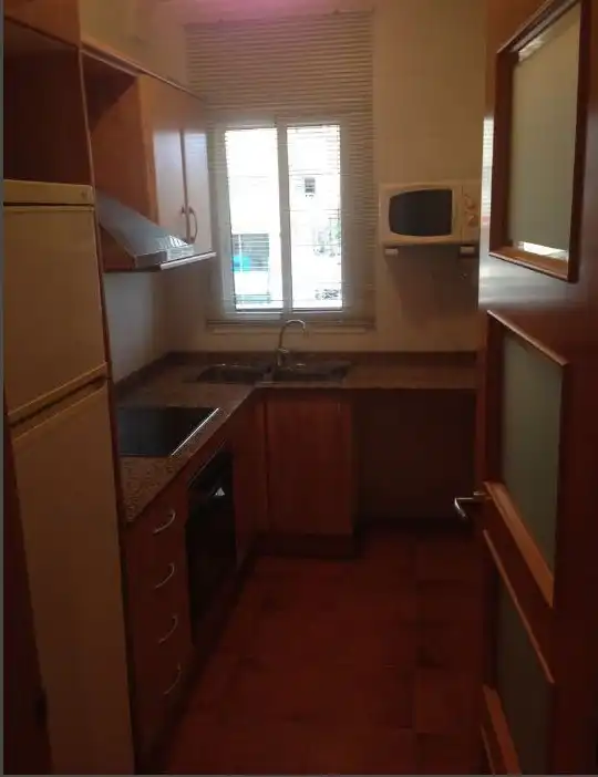 Cuina de Pis en venda en Reus amb Parquet, Terrassa i Moblat
