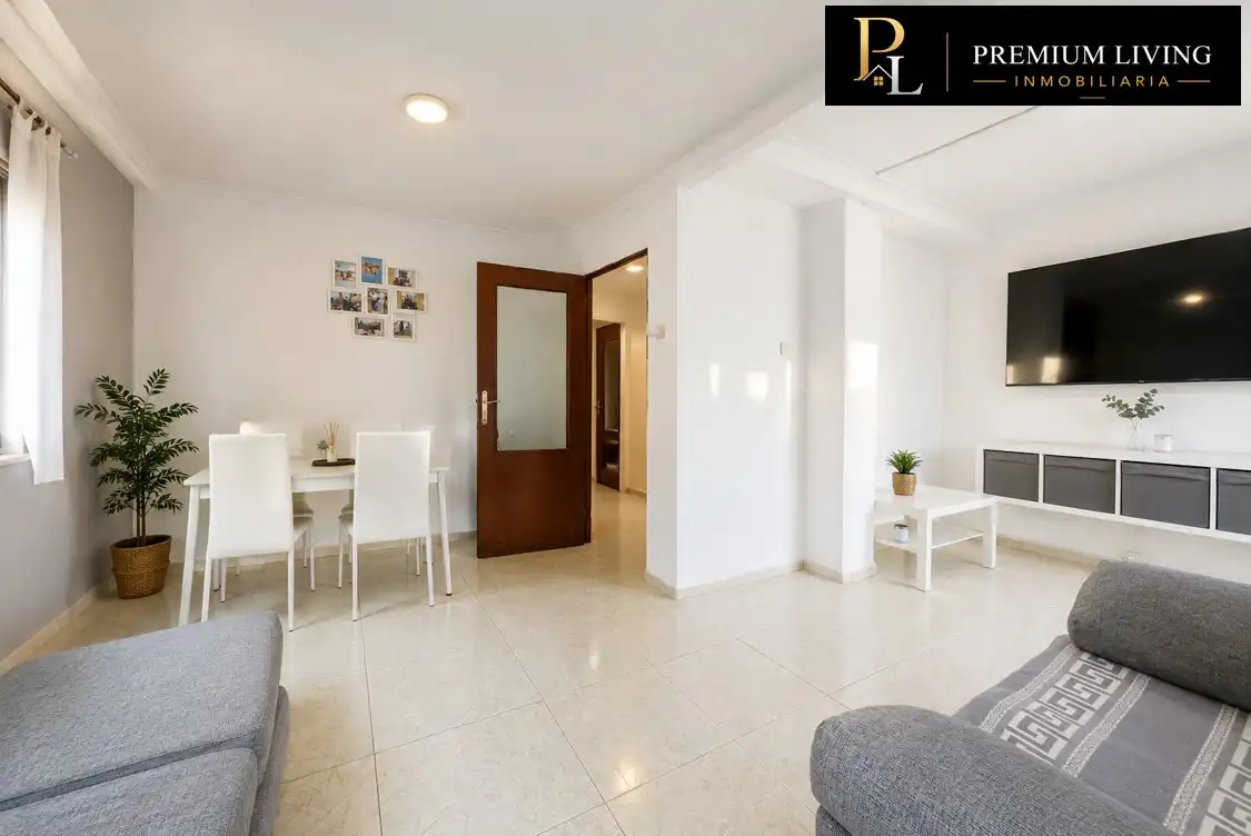 Exterior view of Flat for sale in Alagón  with Terrace, Storage room and Furnished