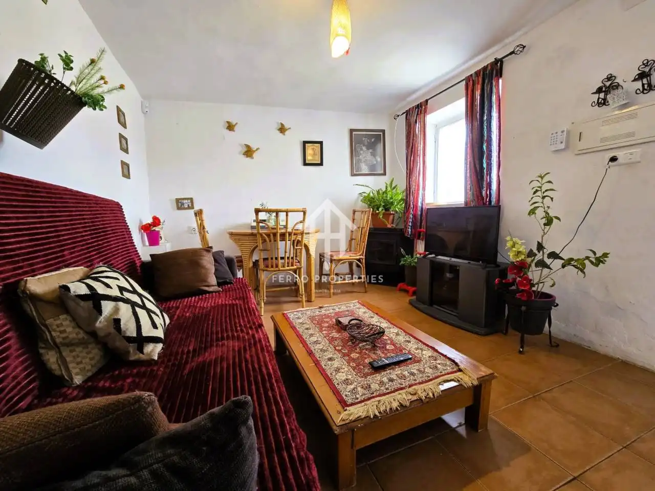 Sala d'estar de Casa o xalet en venda en Loja amb Terrassa i Moblat