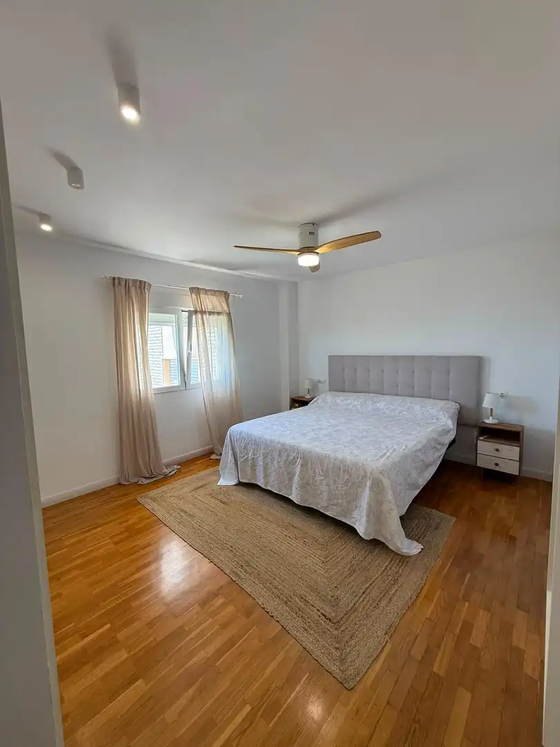 Habitación de Piso en venta en Málaga con Jardín privado y Trastero