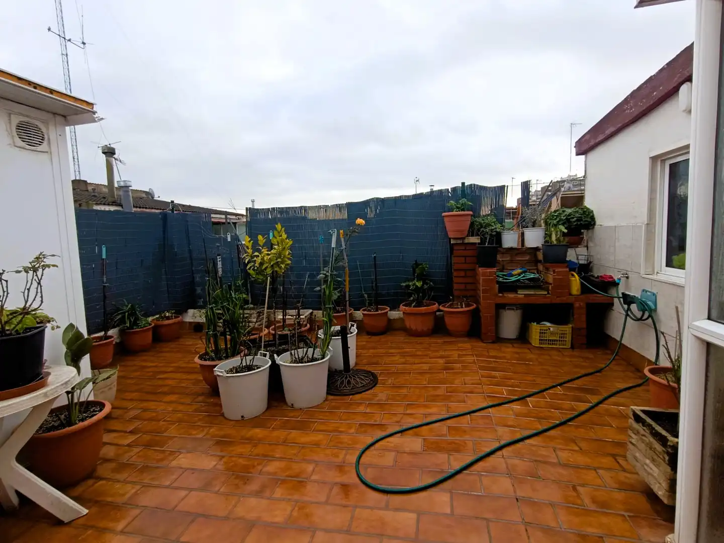 Casa amb terrassa en venda a Carrer de l'Empordà